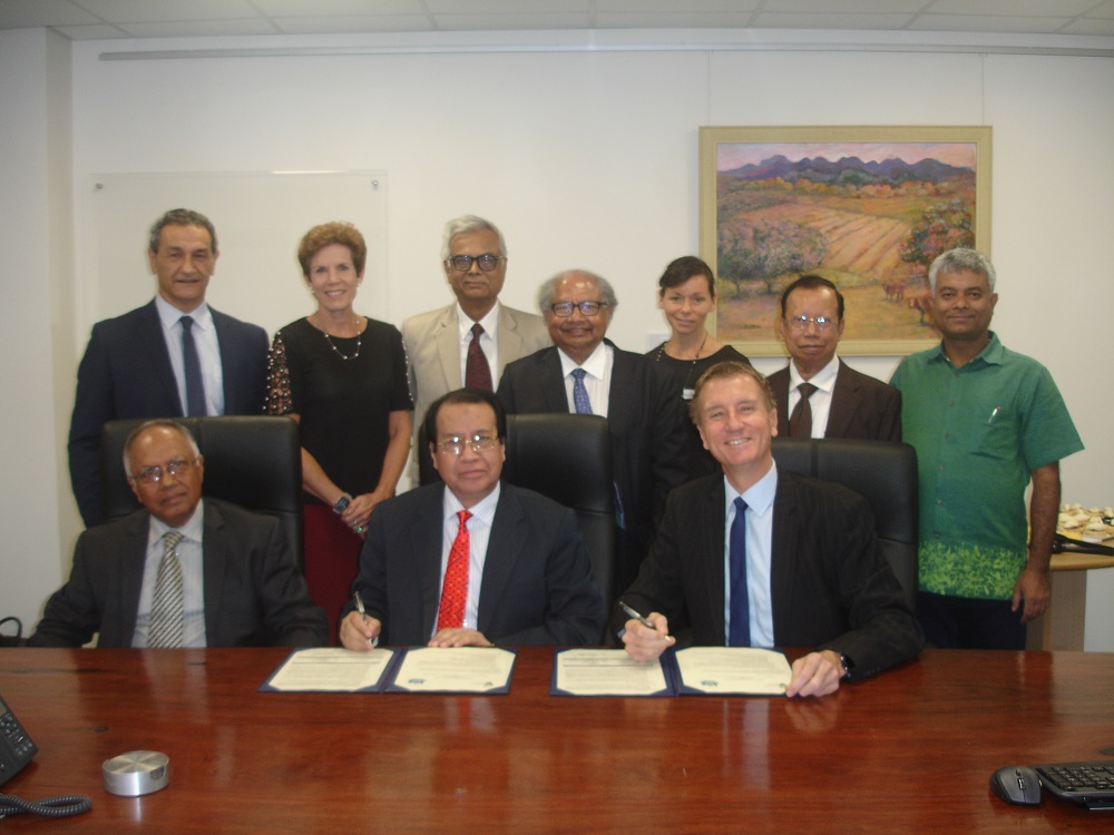 BUBT signed MOU with Australian University CQU for Ph.D. Program